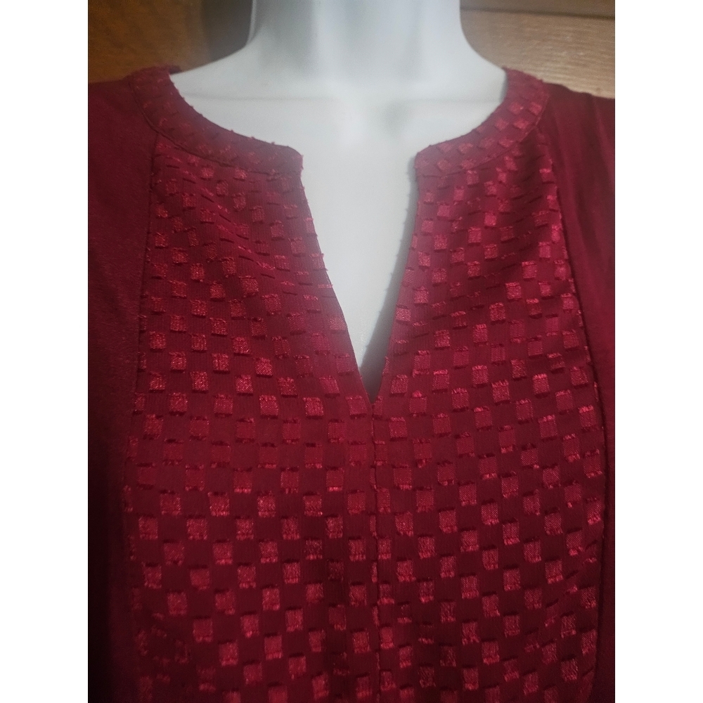 NEW Split Neck Geometric Print Semi Sheer Knit Top - Picture 2 of 12